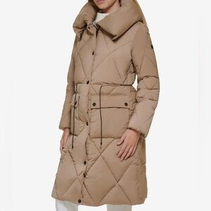 DKNY Pillow Collar Diamond Quilt Puffer Coat Size PXS